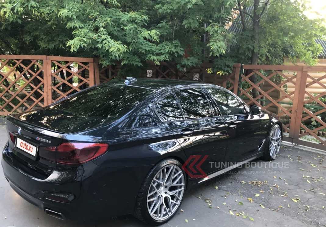 BMW 5 SERIES на 21" дисках Rohana RFX10 Brushed Titanium фото 2